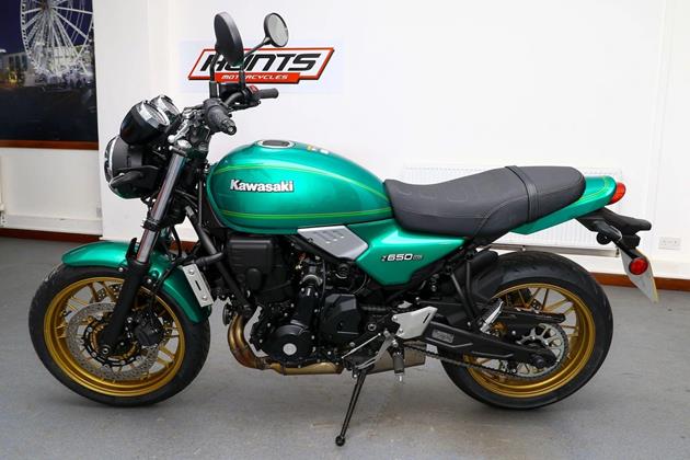 KAWASAKI Z650RS