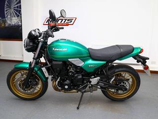 KAWASAKI Z650RS 