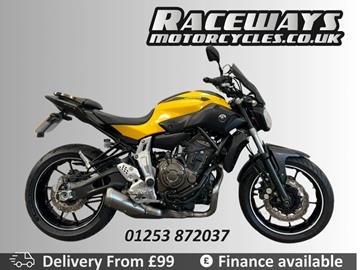 YAMAHA MT-07