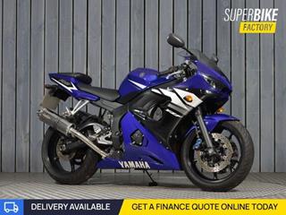 YAMAHA R6 