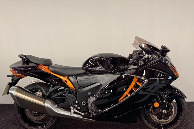 SUZUKI GSX1300R HAYABUSA