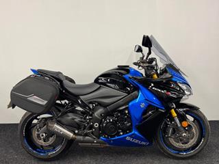 SUZUKI GSX-S1000F 