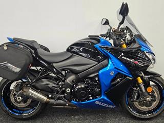 SUZUKI GSX-S1000F 