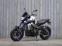 YAMAHA MT-09