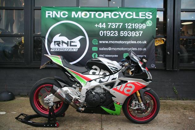 APRILIA RSV4