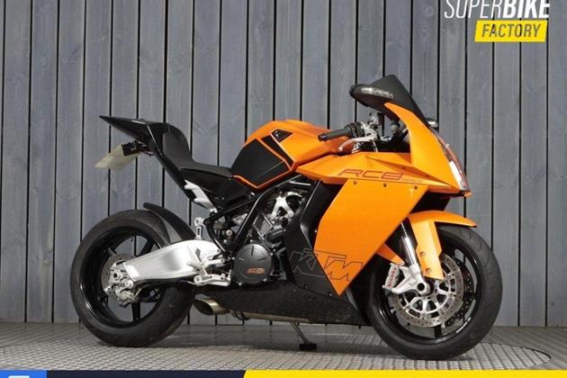 KTM RC8