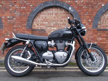 TRIUMPH BONNEVILLE T120