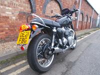 TRIUMPH BONNEVILLE T120