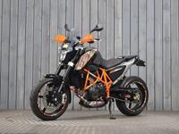 KTM 690 DUKE