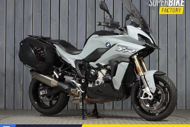 BMW S1000XR