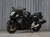 SUZUKI GSX1300R HAYABUSA