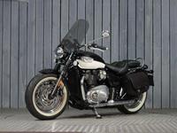 TRIUMPH SPEEDMASTER 1200