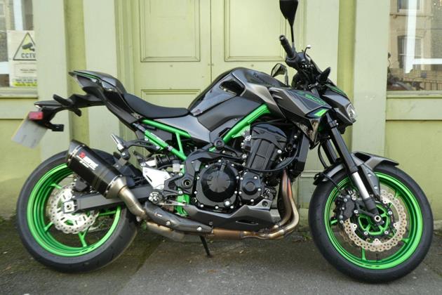 KAWASAKI Z900