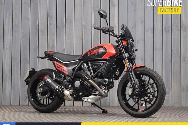 DUCATI SCRAMBLER 800