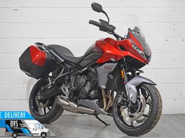 TRIUMPH TIGER 1050