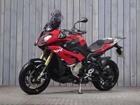 BMW S1000XR