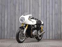 TRIUMPH THRUXTON 1200 R