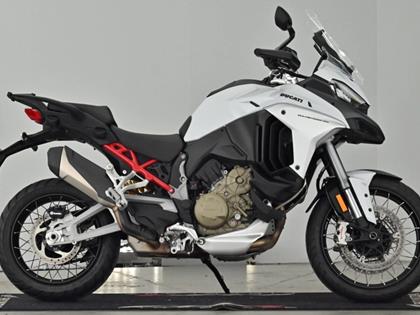 DUCATI MULTISTRADA V4S