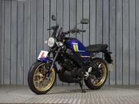 YAMAHA XSR125