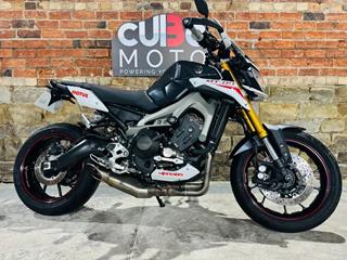 YAMAHA MT-09 