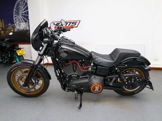 HARLEY-DAVIDSON LOW RIDER 