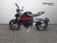 MV-AGUSTA BRUTALE 800RR