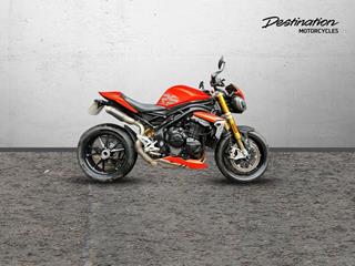 TRIUMPH SPEED TRIPLE 1200 RS 