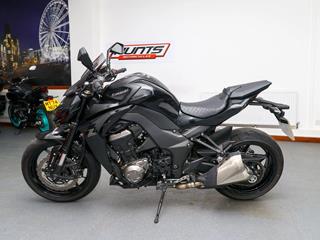 KAWASAKI Z1000 