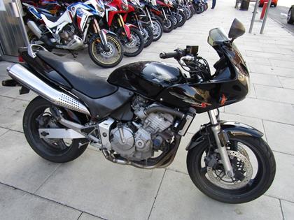 HONDA CB600F HORNET