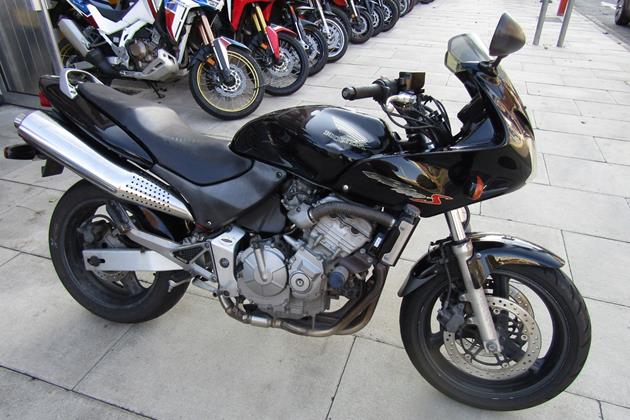 HONDA CB600F HORNET