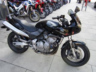 CB600F HORNET 