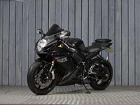 SUZUKI GSX-R750