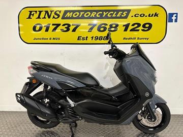 YAMAHA NMAX 125