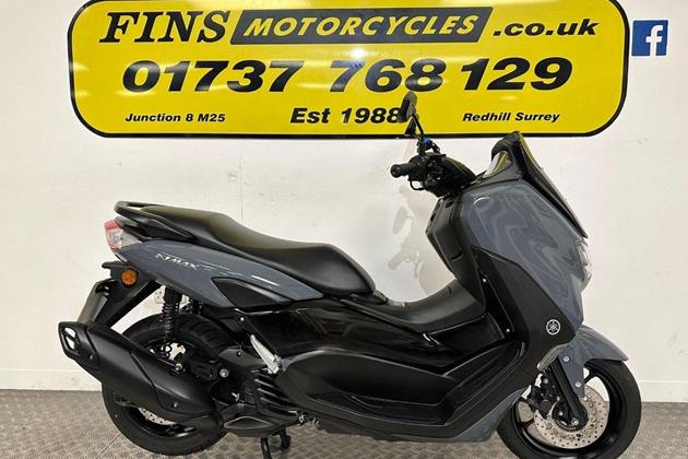 YAMAHA NMAX 125