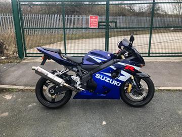 SUZUKI GSX-R750