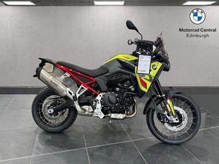 BMW F900GS 