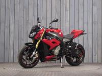 BMW S1000R