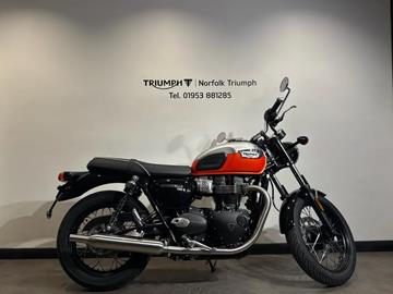 TRIUMPH BONNEVILLE T100