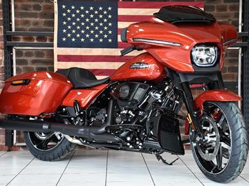 HARLEY-DAVIDSON STREET GLIDE