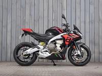 APRILIA TUONO 660