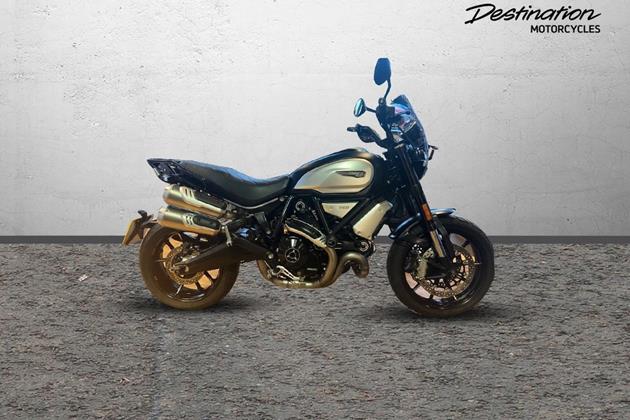 DUCATI SCRAMBLER 1100