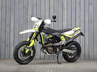 HUSQVARNA 701 SUPERMOTO