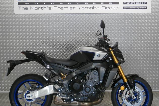 YAMAHA MT-09 SP