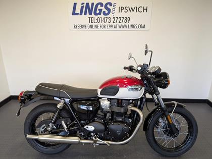 TRIUMPH BONNEVILLE T100