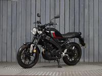 YAMAHA XSR125