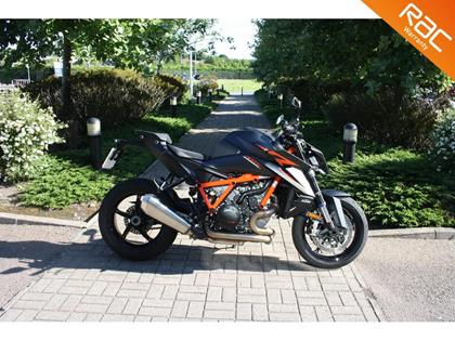 KTM 1390 SUPERDUKE R