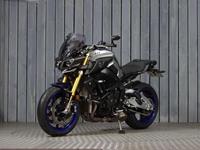 YAMAHA MT-10