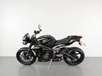 TRIUMPH STREET TRIPLE 765 RS