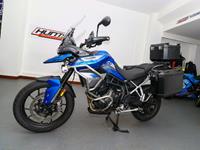 TRIUMPH TIGER 900