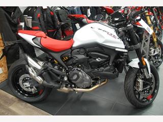 DUCATI MONSTER 937 